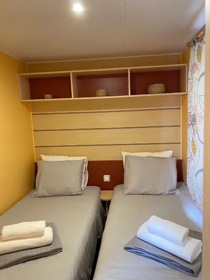 Casinhas Dos Valados Hotell Atouguia Da Baleia Exteriör bild